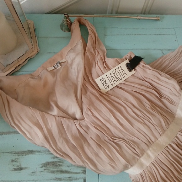 BB Dakota Dresses & Skirts - BB Dakota dress